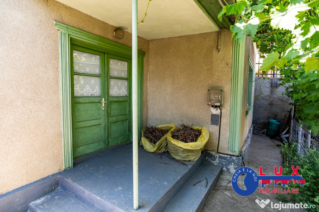 ID 6705 – CASĂ de vanzare *STRADA PĂCII