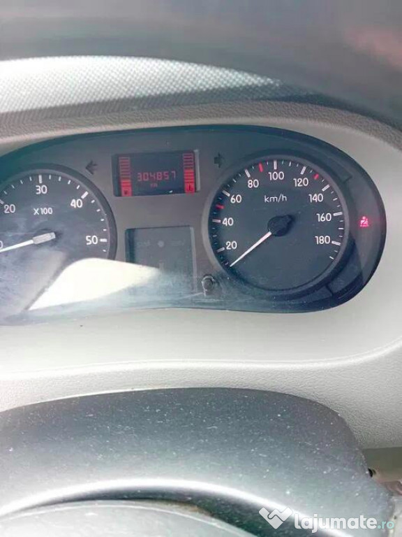 Renault Master 2.5