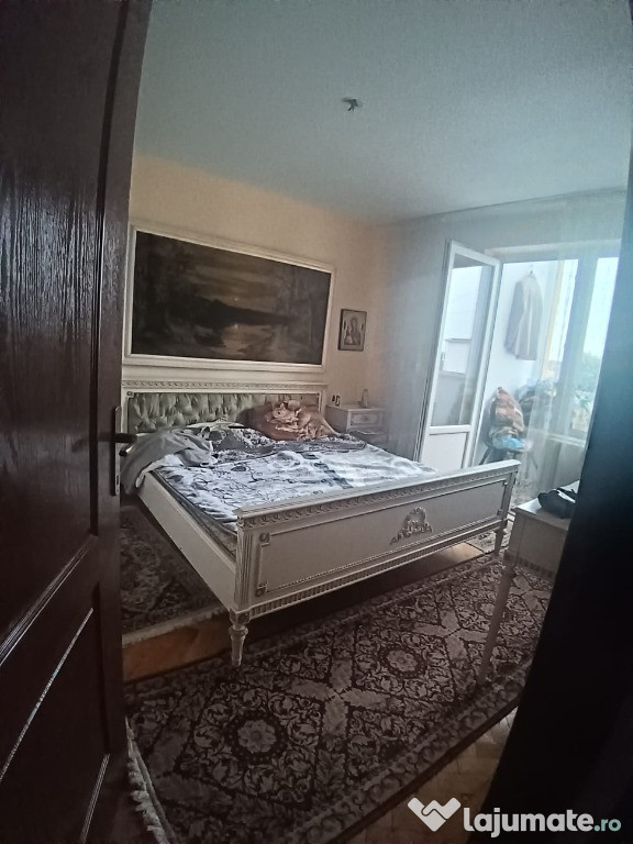 Zona Centrul Vechi-Piata , 3 camere