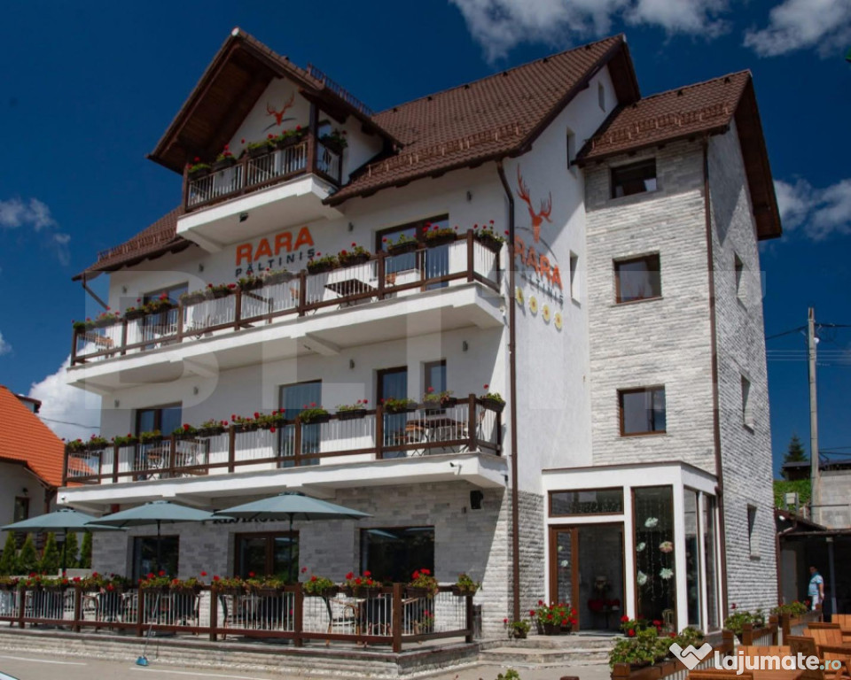 Pensiune de închiriat integral – Păltiniș , 12 camere
