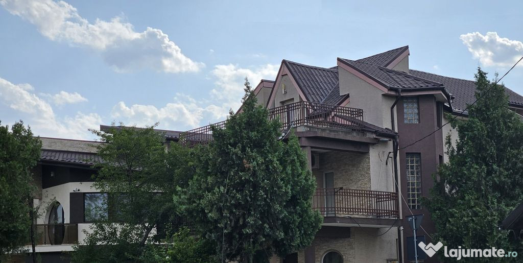 Casa -Vila 340mp+ curte 370mp, metrou Aparatorii Patriei ...