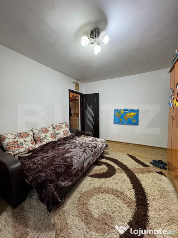Apartament 2 camere, 40mp, geam la baie, zona Spiru Haret GE