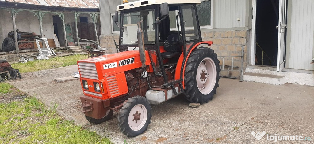 Tractor Fiat 570
