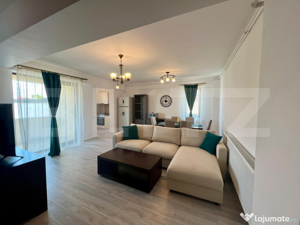 Apartament de lux, 3 camere, zona Centrala, parcare privata