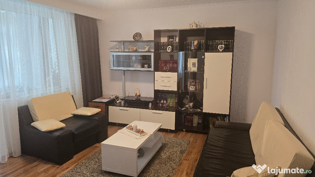 Vand apartament 3 camere decomandat Deva, Progresul, 75 mp, mobilat