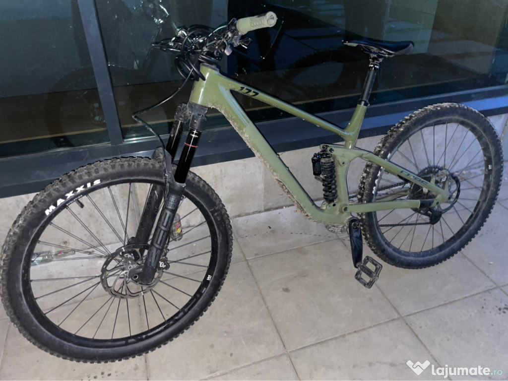 Bicicletele Cube Stereo ONE77