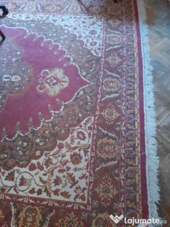 Covor persian. 2 modele