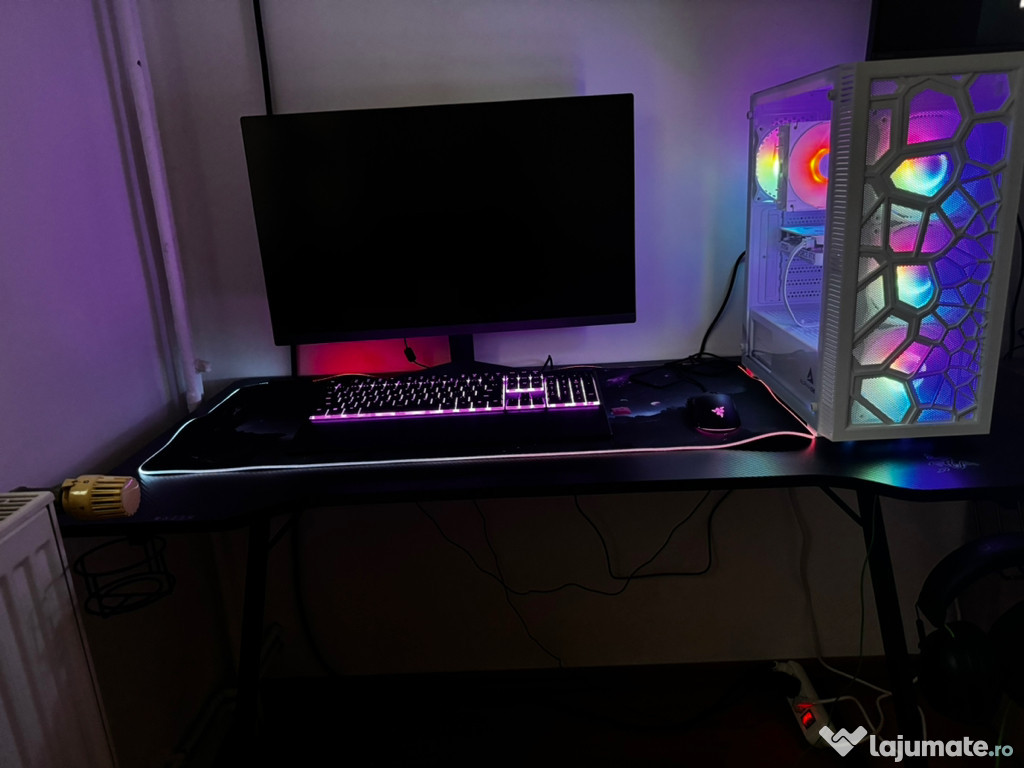 Vând kit gaming complet
