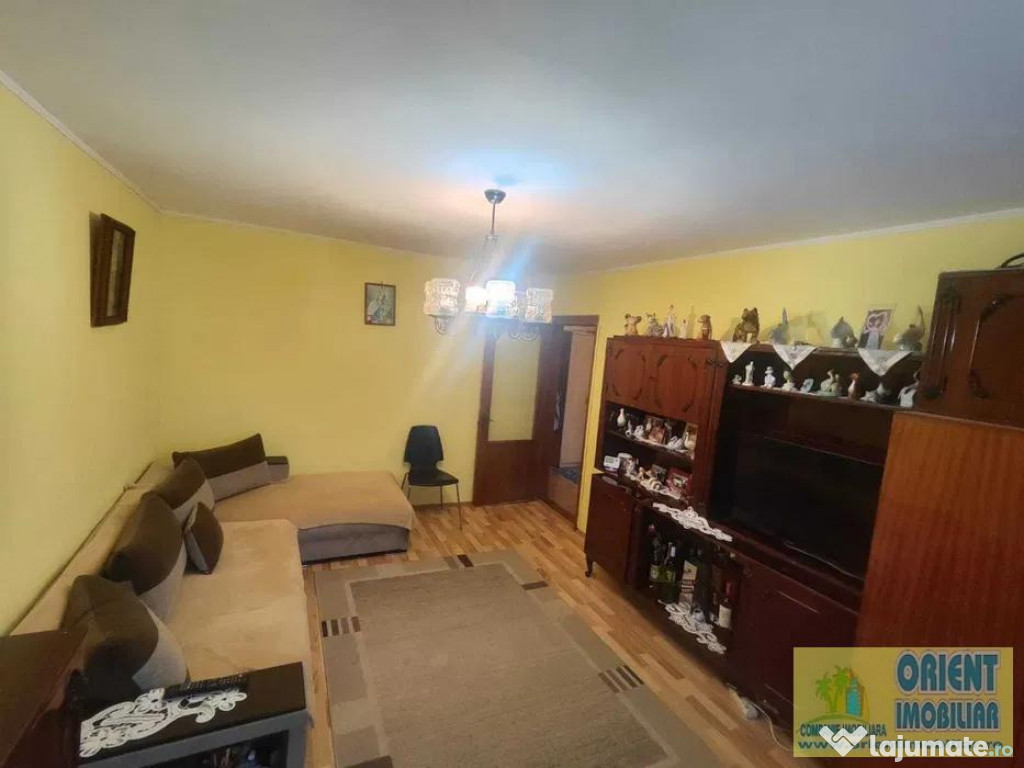 Tomis Nord, decomandat, 2 camere de vanzare, gaze, Constanta