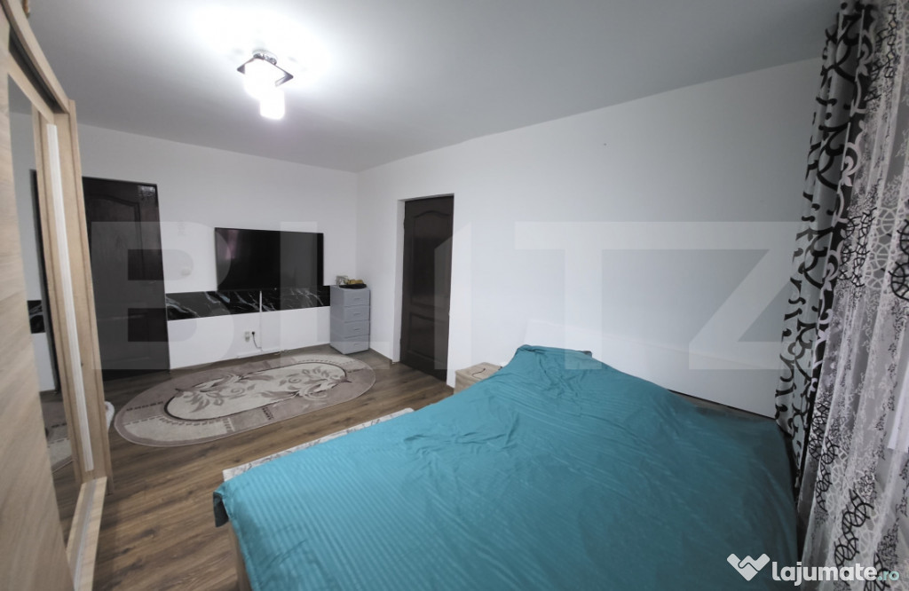 Apartament 2 camere, decomandat, în zona centrală, Zona De
