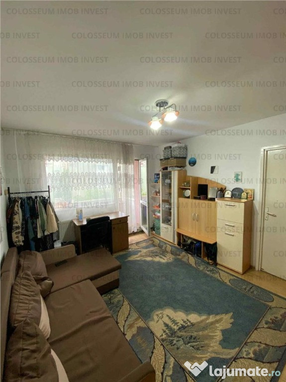 Apartament 2 camere, semidecomandat - zona Astra