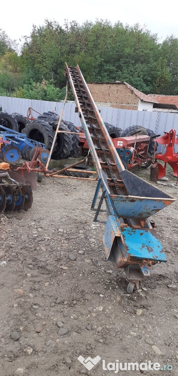 Banda transportoare pentru porumb