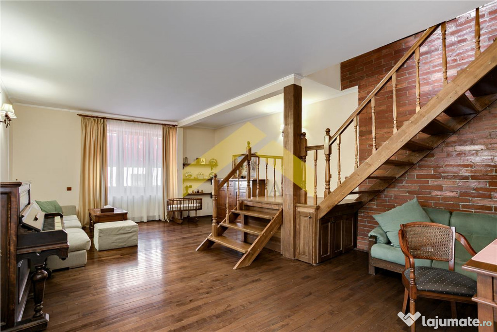 Casa de in centrul orasului Oradea