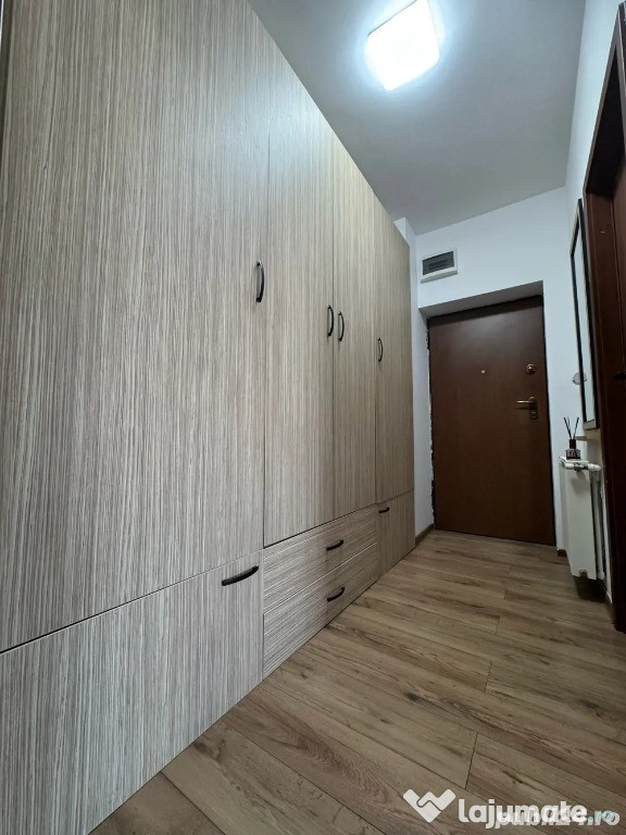 Piata sudului vacaresti bloc nou etaj 6