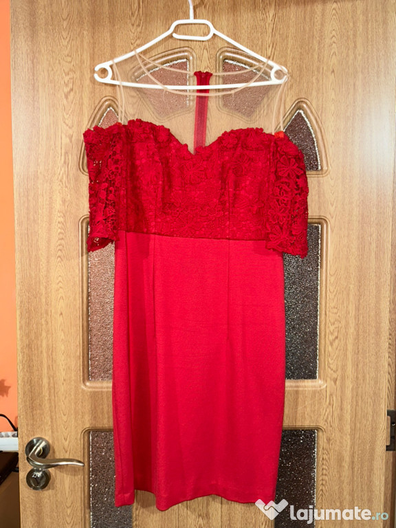 Rochie scurtă roșie