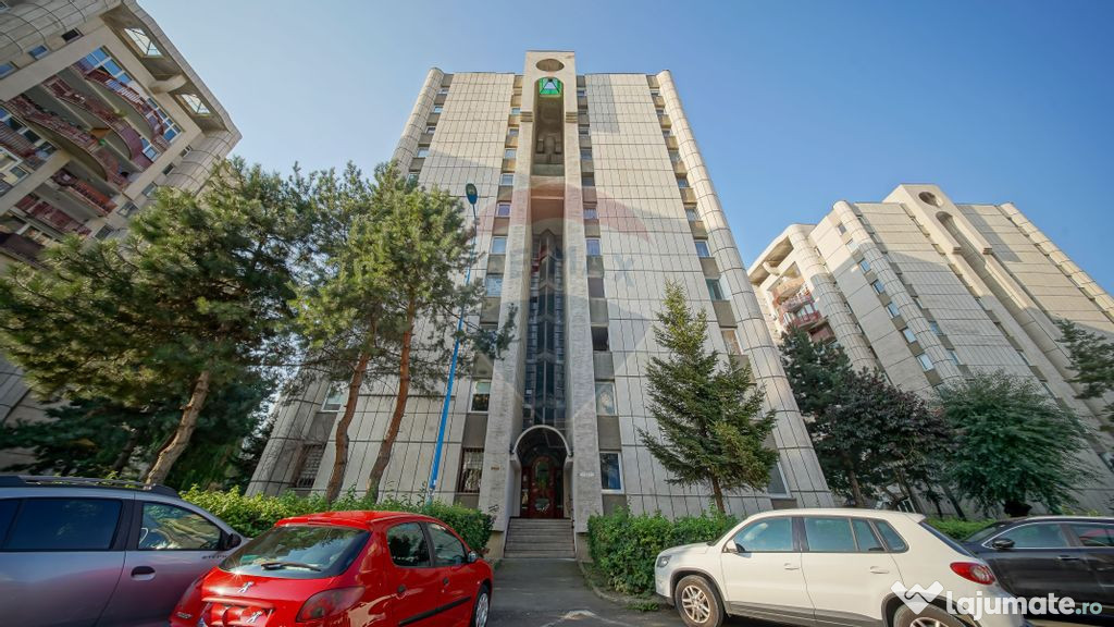 Comision zero! Apartament cu 3 camere de vânzare în zon...