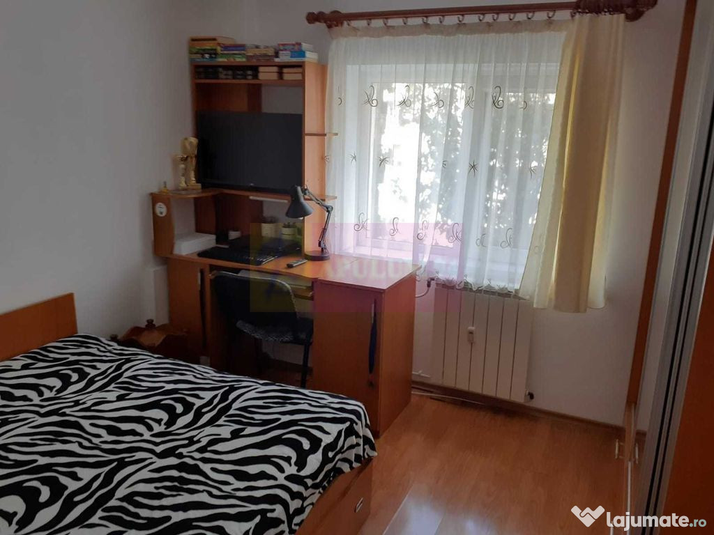 Vanzare apartament 3 Camere, in zona Nerva Traian