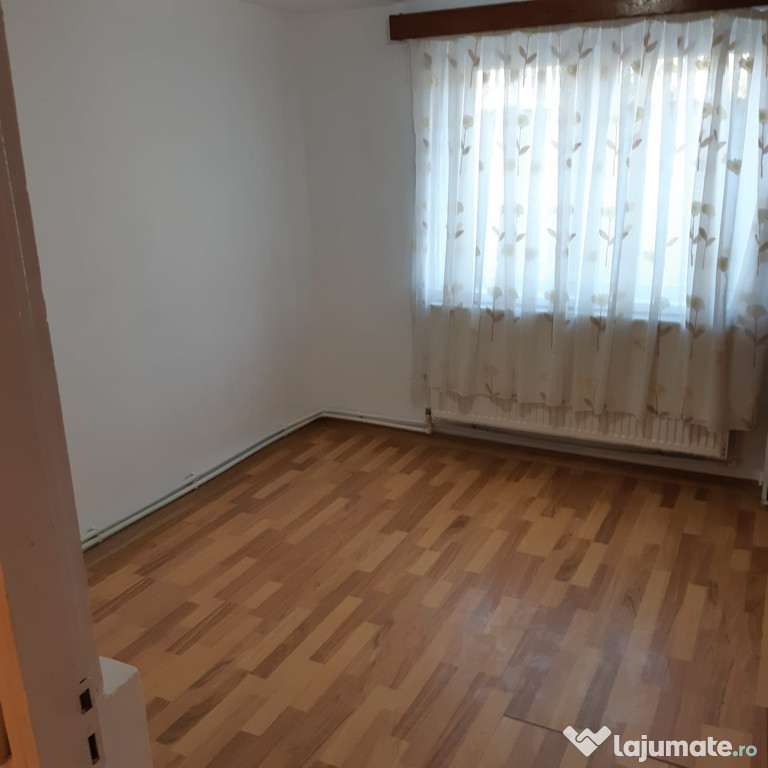 Apartament 2 camere, parter – Bariera Brăilei, Buzău