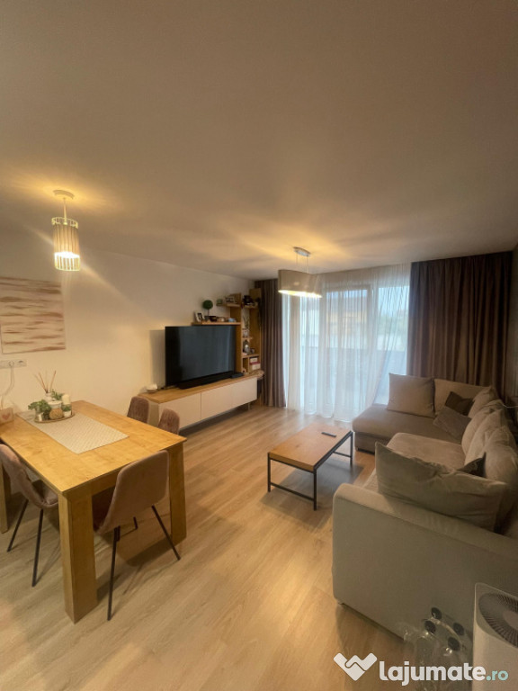 Apartament de 3 camere, zona Salciei, parter, 80mp, mobilat,