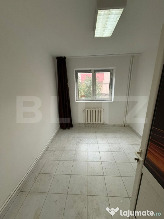 Spatiu comercial cu 4 camere, 70 mp, zona Big