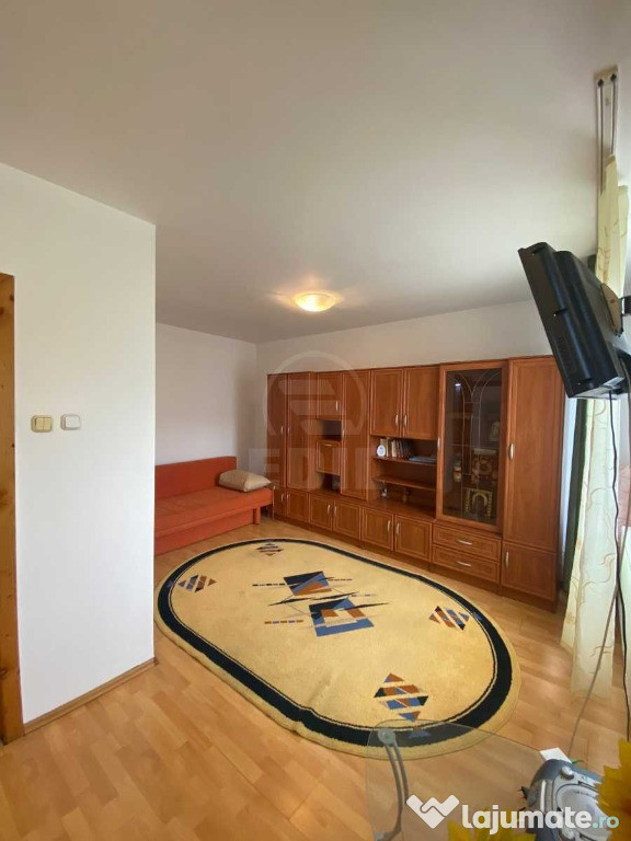 Apartament cu o camera zona Cetatea Fetei parcare inclusa