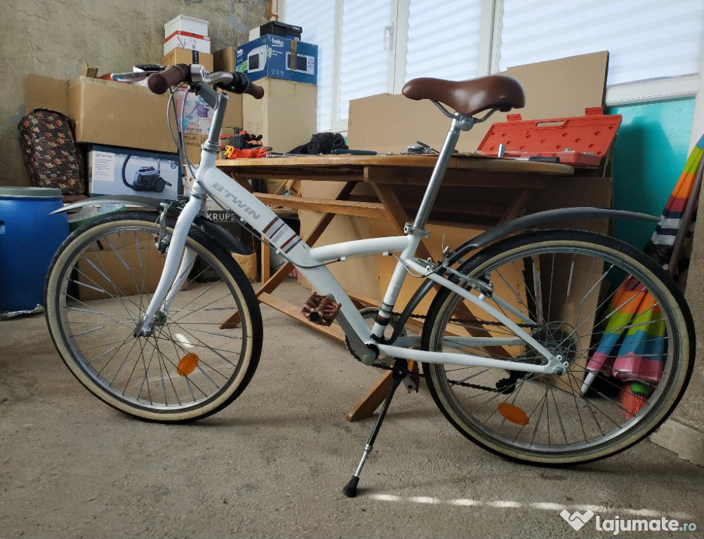 Bicicletă de oraș pentru fete Btwin Poply 300 24", 5 viteze, București