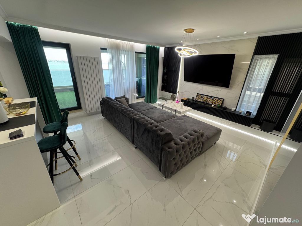 Apartament 2 camere lux cu terasa zona Butoaie Mamaia