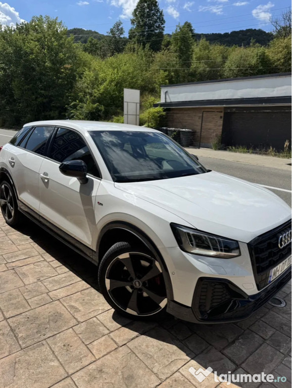 Audi Q2 S-line 2021 Bord digital