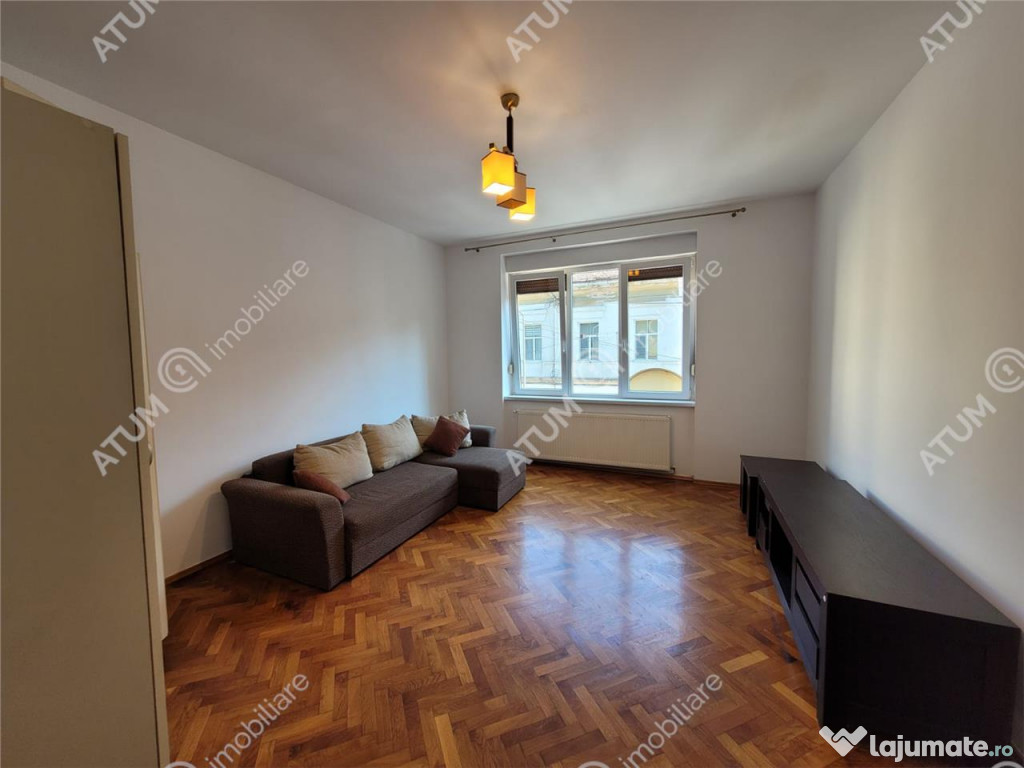 Spatiu birou decomandat cu 2 camere 2 bai balcon parcare Cen
