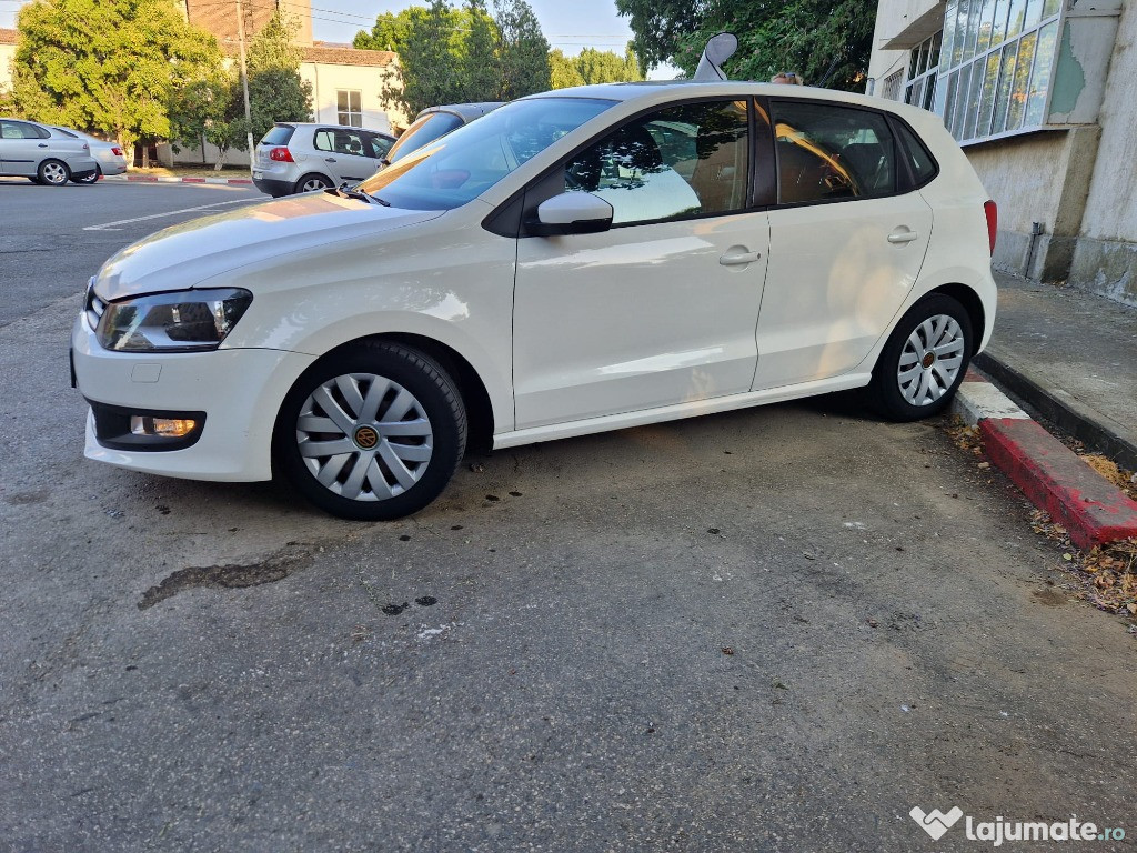 Volkswagen Polo 6R 2011 1.2 Diesel 83.000 km, manuala, 5+1 neavariata