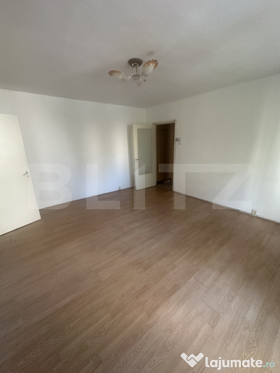 Apartament cu 2 camere,55mp,Micro 16