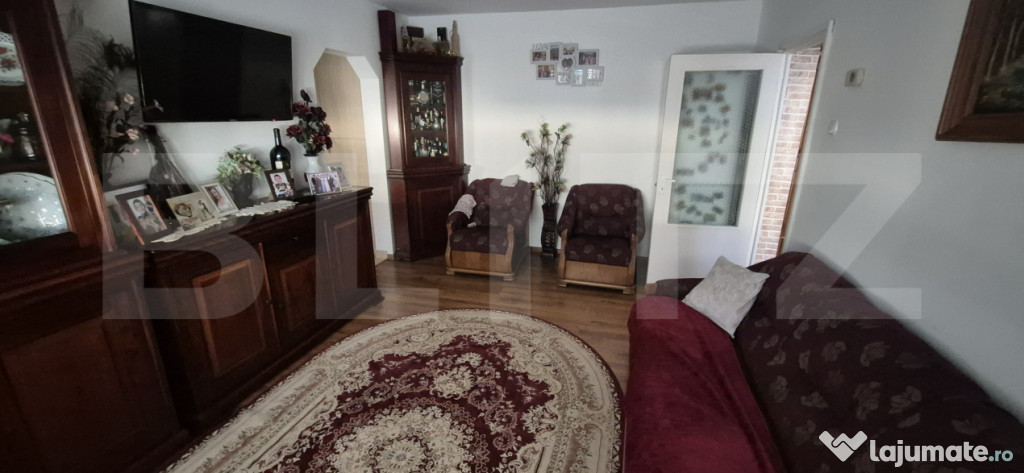 Apartament de vanzare, 63,4 mp, zona Micro 16