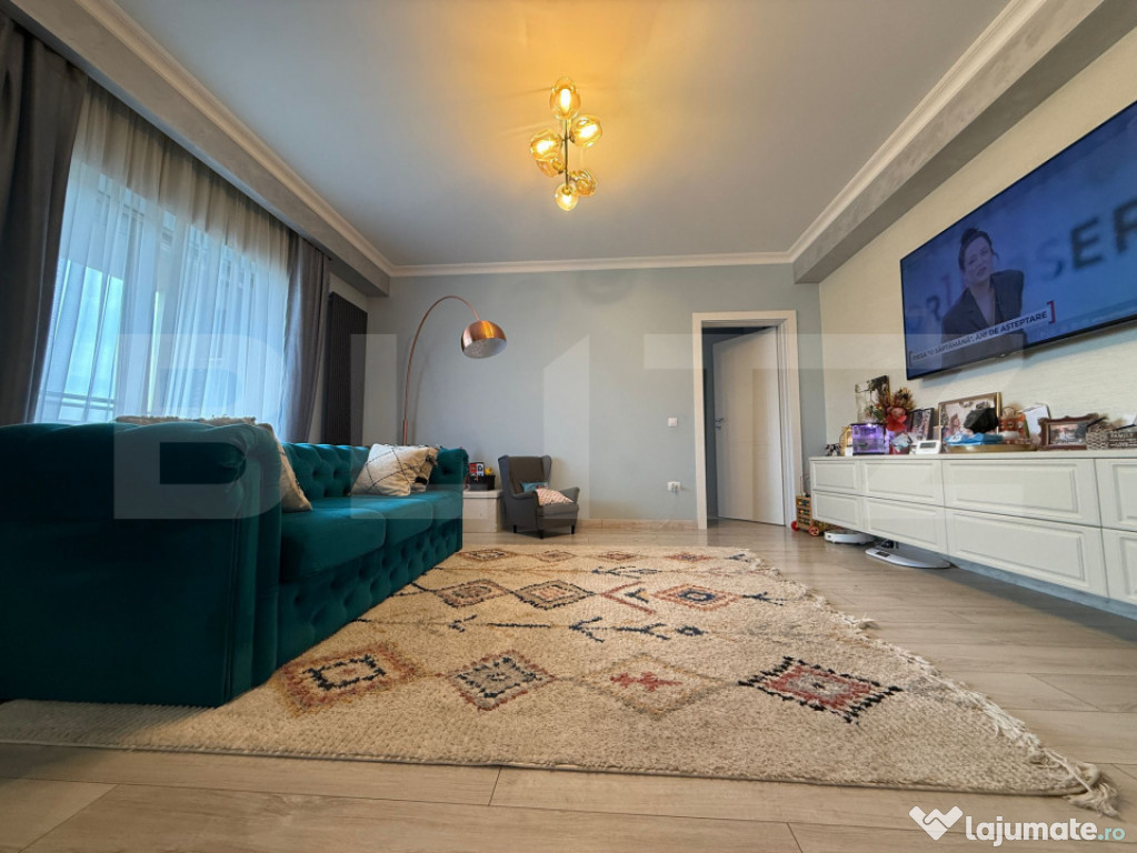 Apartament 3 camere 80 mp, Calea Severinului zona Auchan