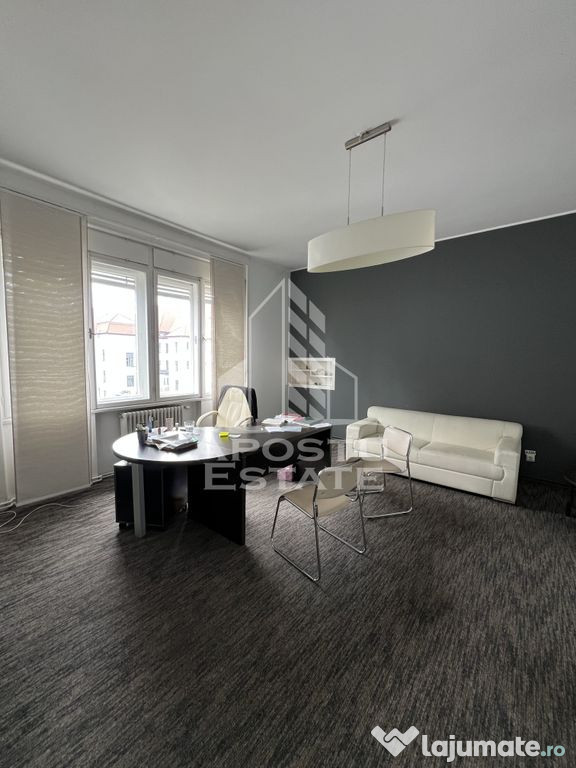 Apartament 4 camere cu poziție ultracentrala