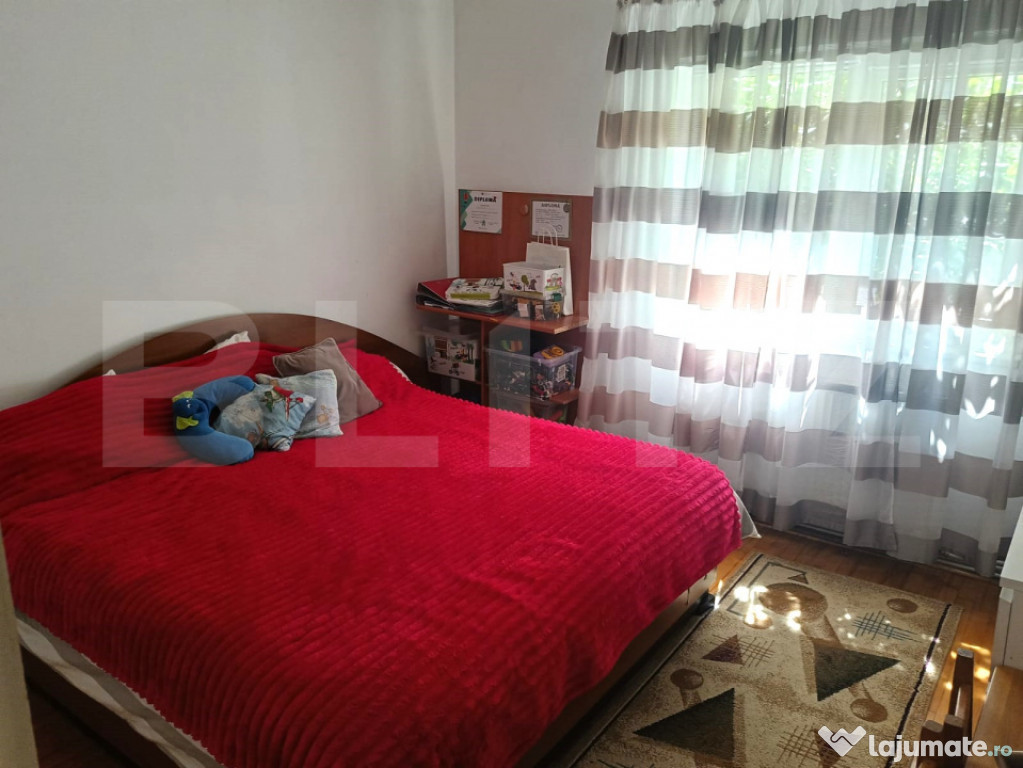 Apartament 2 camere, decomandat, parcare, zona Big