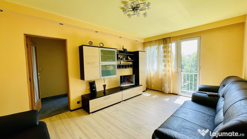 3 Camere | Parc Ior | Liviu Rebreanu | Titan | Biserica