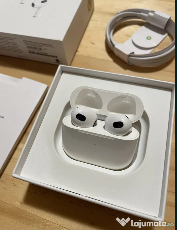 AirPod 4 nou sigilat