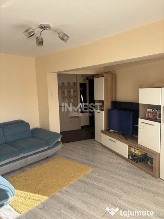 Apartament spațios, 3 camere, zona centrală – 80 mp