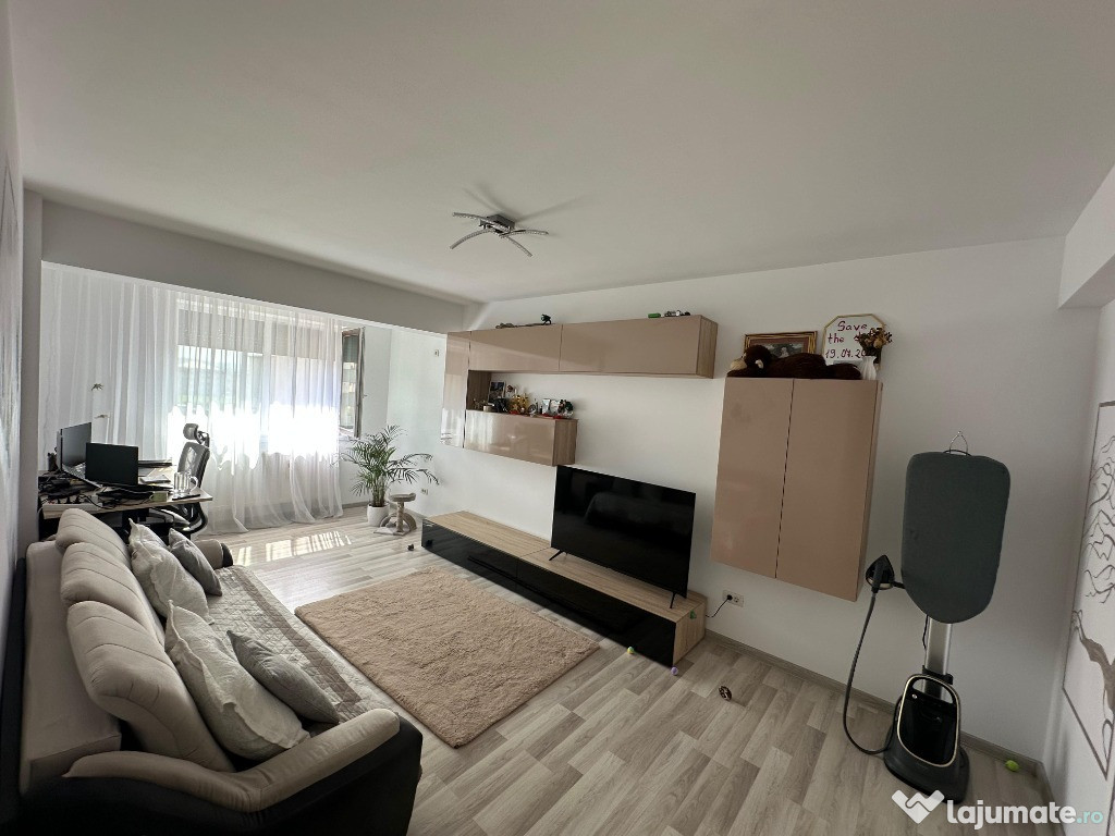 Apartament mobilat si utilat, parcare inclusa