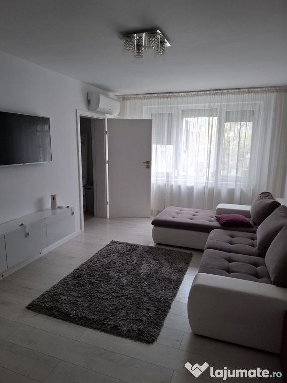 Inchiriez apartament ultra-central