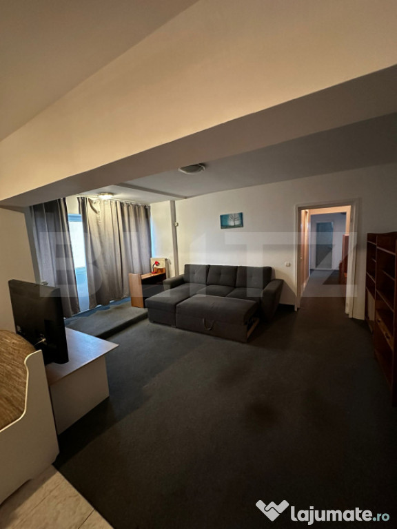 Apartament cu 4 camere, 82 mp, cu garaj si loc de parcare, M