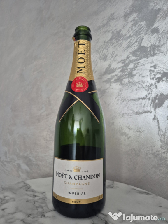 Sticla sampanie Moet clasic 0.75L