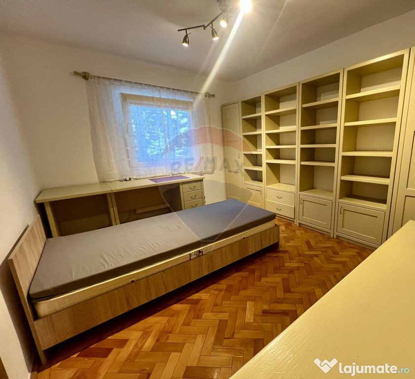 Apartament spațios 4 camere in cartierul Ștrand