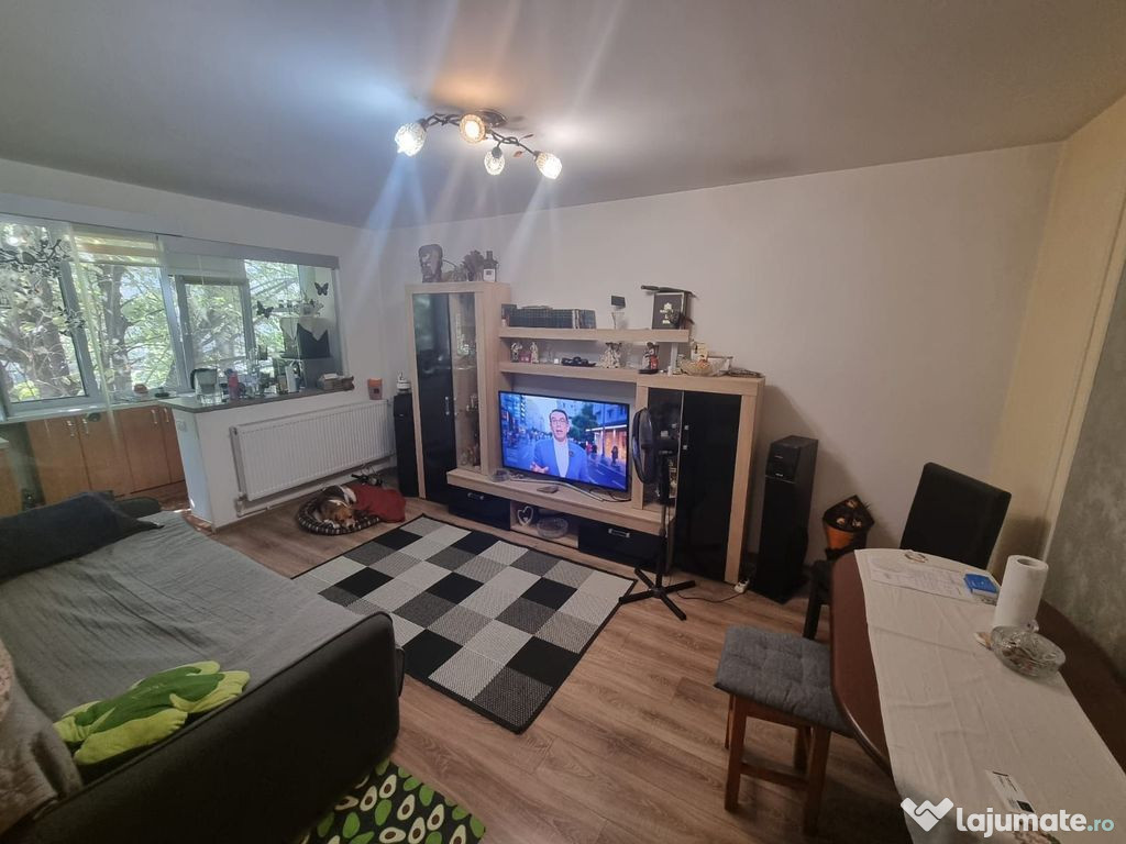 Tomis nord Tulcica-apartament 3 camere decomandat