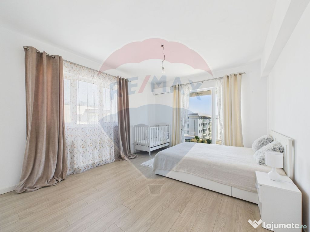 Apartament cu 3 camere de vânzare în zona Prelungirea G...