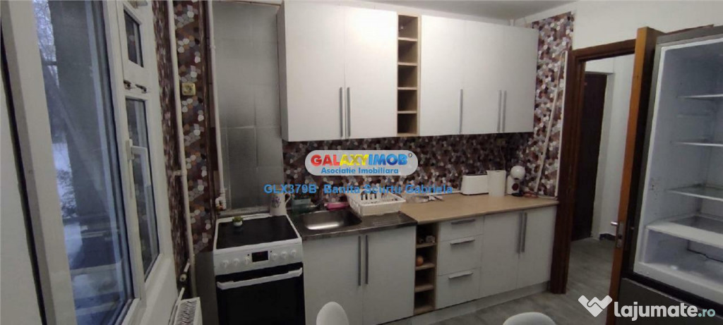 Apartament 3 camere parter din 4 zona Titan