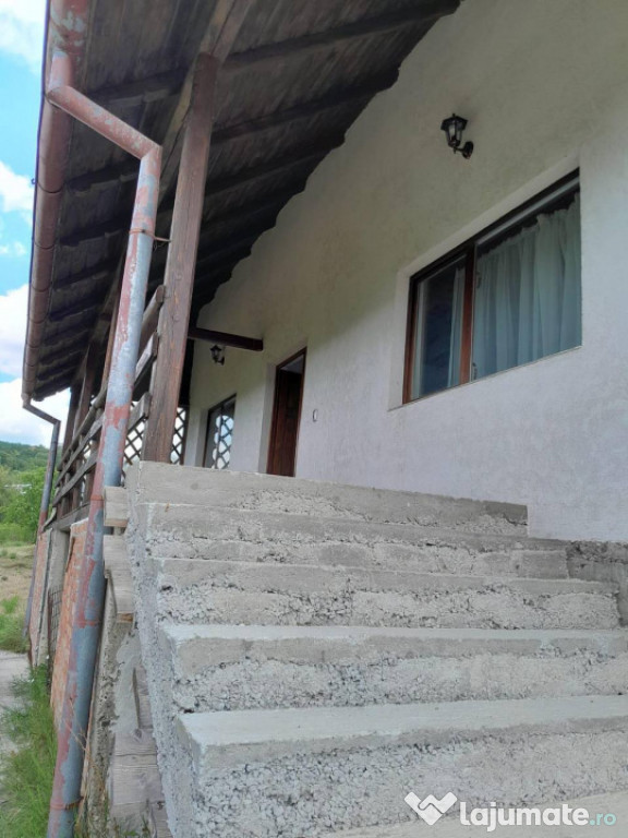 Vand casa Targu Frumos 116mp