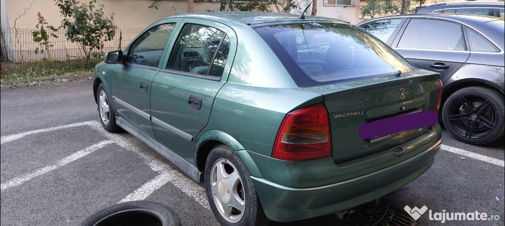 Opel de vânzare , mașină merge