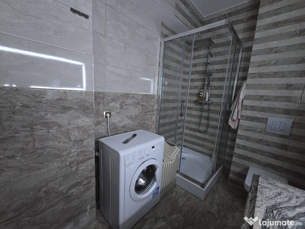 Apartament 3 camere - complex Isaran, Tractorul