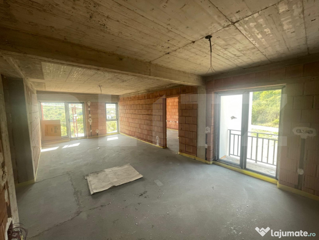 Apartament de 4 camere